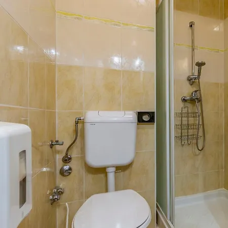 Rok 5 By Interhome * Πούλα