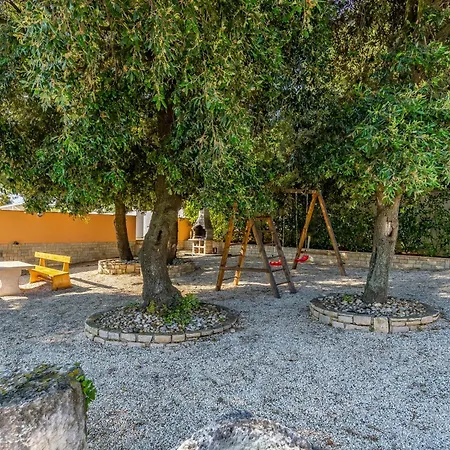 Διαμέρισμα Rok 5 By Interhome *