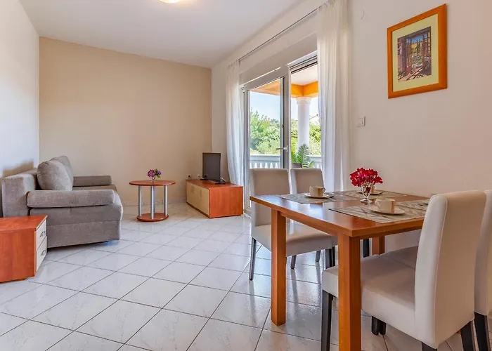 Apartament Rok 5 By Interhome Pula
