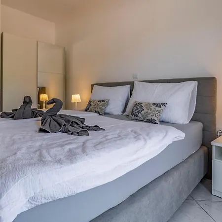 아파트 Rok 5 By Interhome