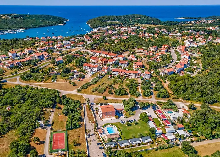 Rok 5 By Interhome Pula